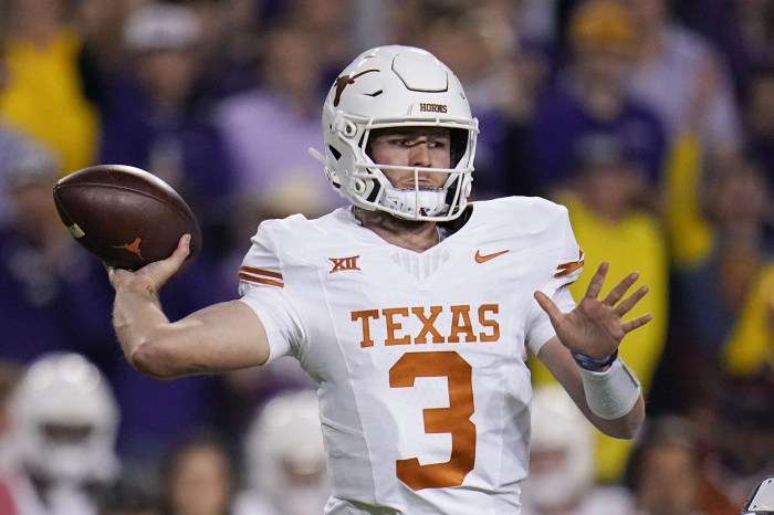 What are the odds of the Texas Longhorns making the College Football Playoff?