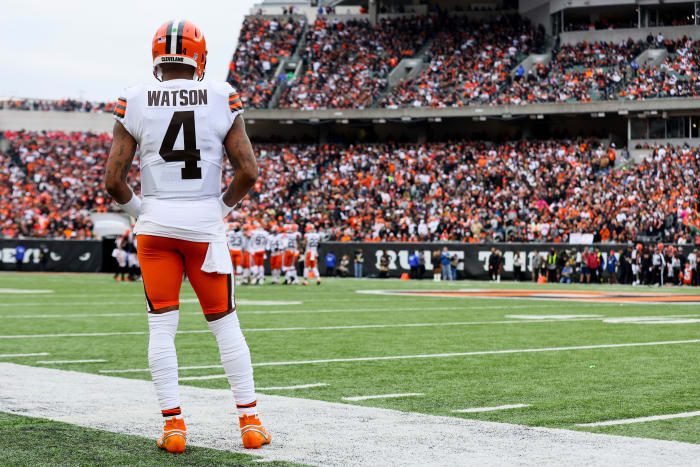 What are the latest updates on Deshaun Watson's return to the NFL?